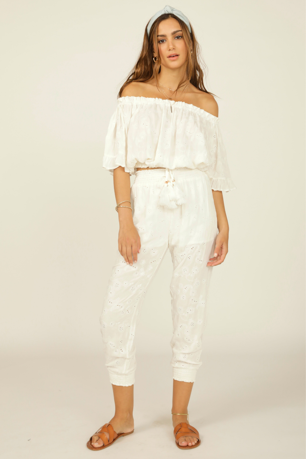 White Paisley Embroidery Pant