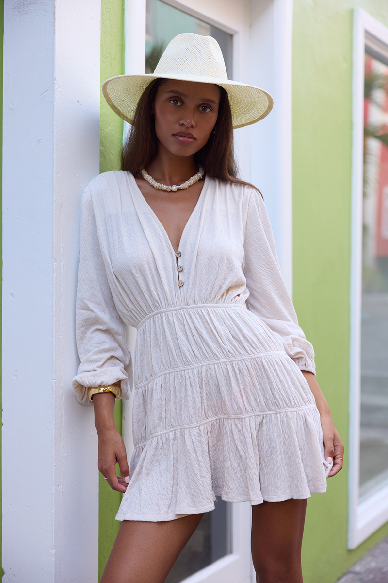 Surf Gypsy Crinkle Knit Tiered Dress Small / Island Ivory